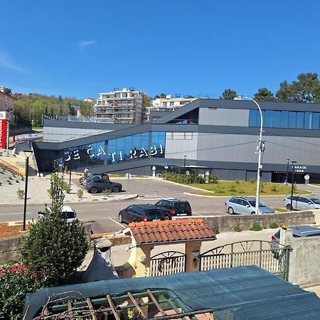 Апартаменти Fenix - Stunning View, Great Location & Free Parking Опатія Екстер'єр фото