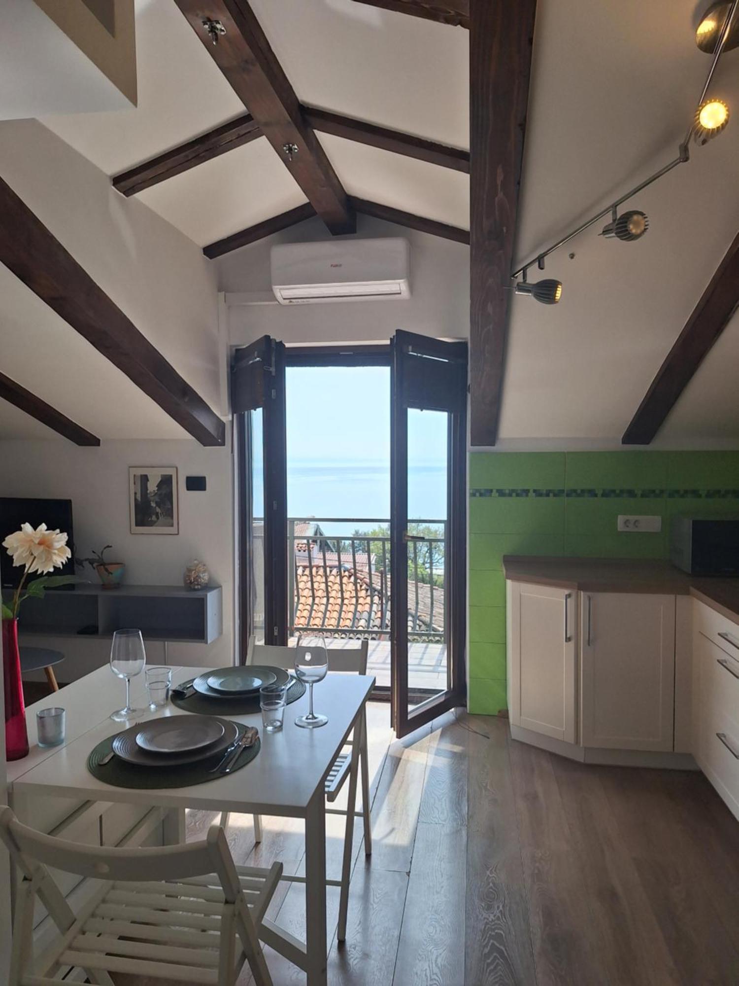 Апартаменти Fenix - Stunning View, Great Location & Free Parking Опатія Екстер'єр фото
